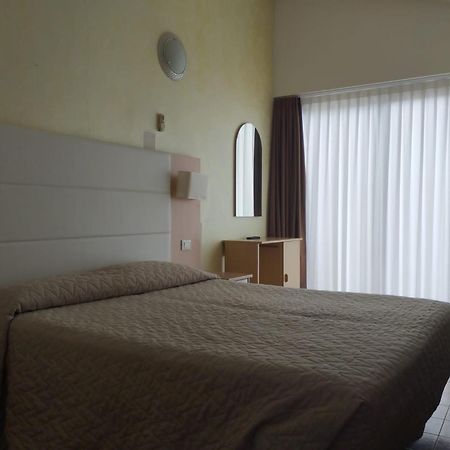 Hotel Foschi-Peninsula Bellaria-Igea Marina Dış mekan fotoğraf