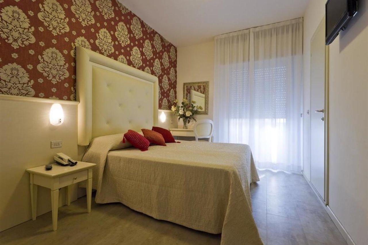 Hotel Foschi-Peninsula Bellaria-Igea Marina Dış mekan fotoğraf